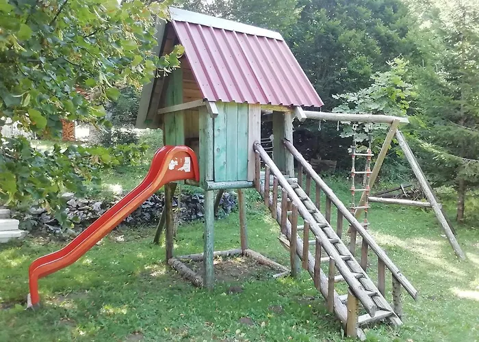 Matanovi Dvori