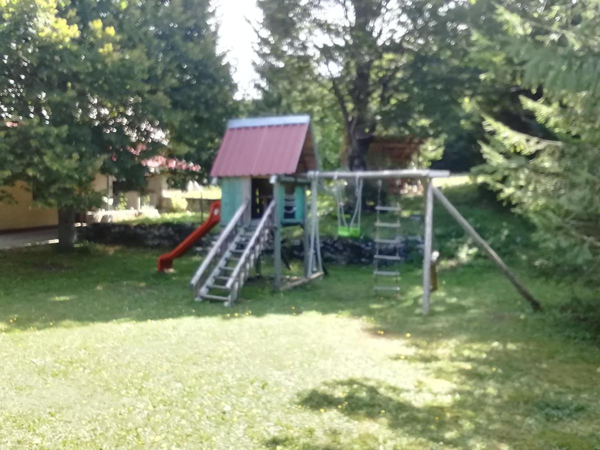 Holiday home Matanovi Dvori Bribir (Primorje-Gorski Kotar)