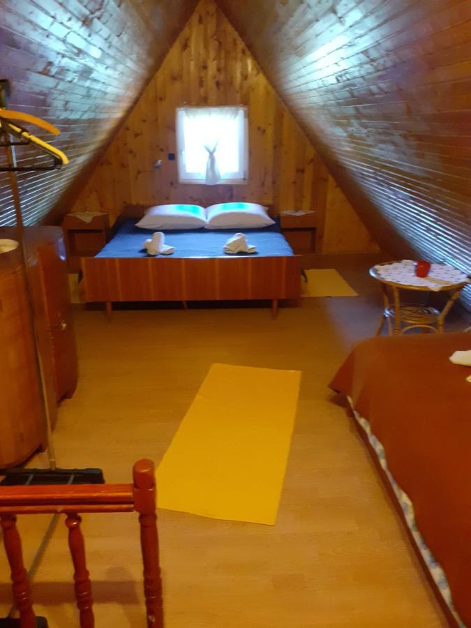 Matanovi Dvori